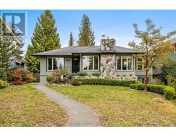 1436 GRAND BOULEVARD, North Vancouver