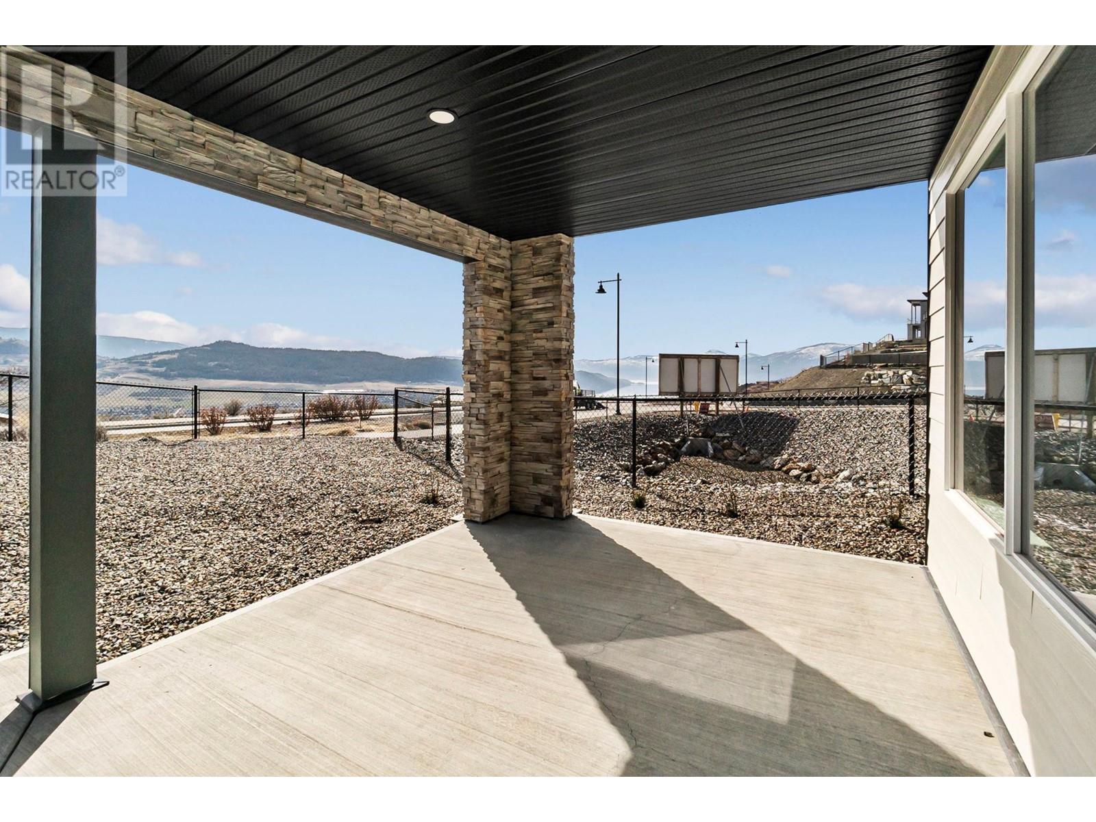 11 7735 Okanagan Hills Boulevard, Vernon