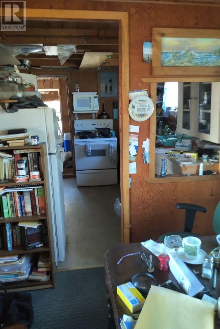 838 CLERMONT ROAD - 4