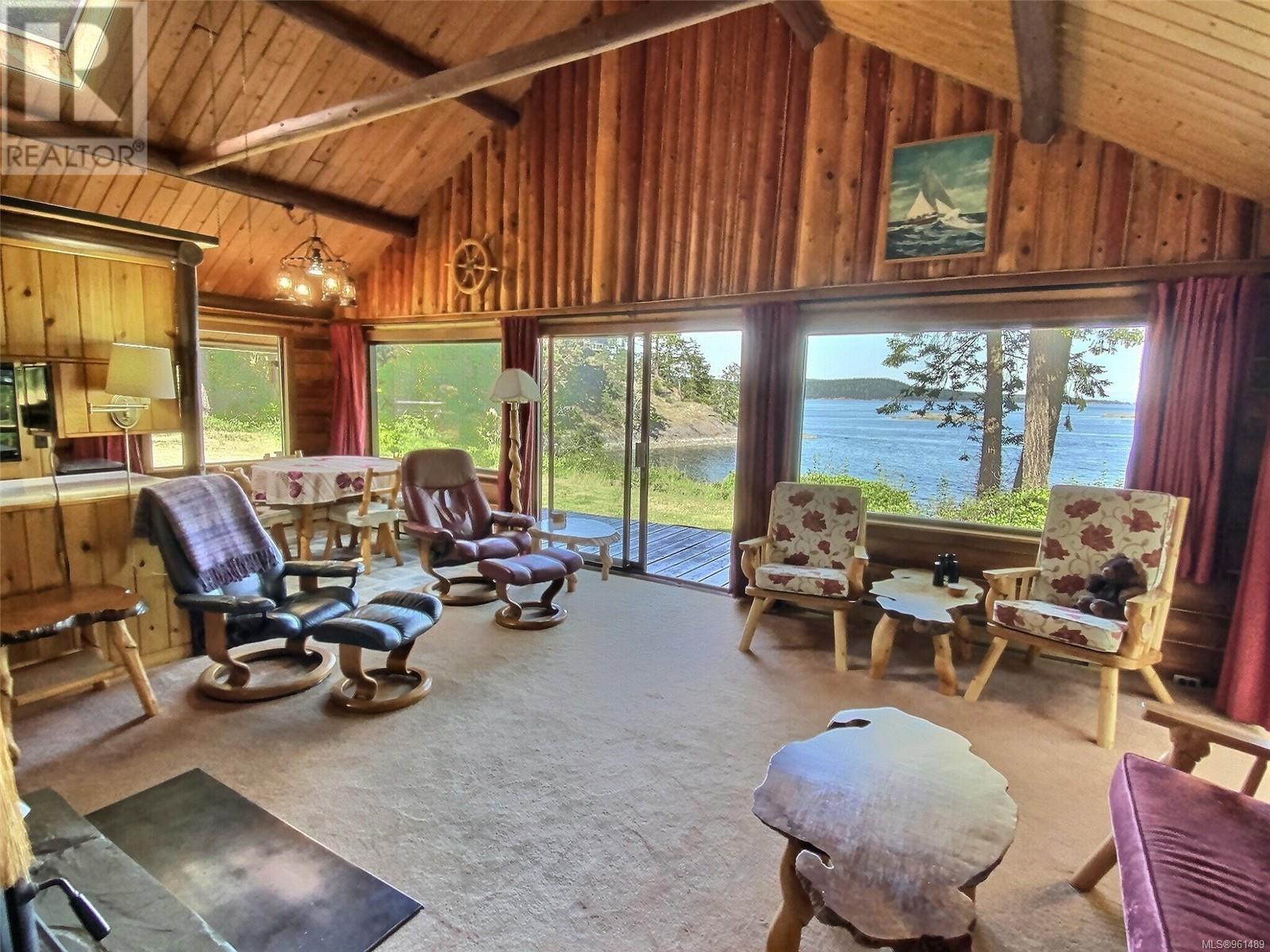  4312 Clam Bay Road, Pender Island