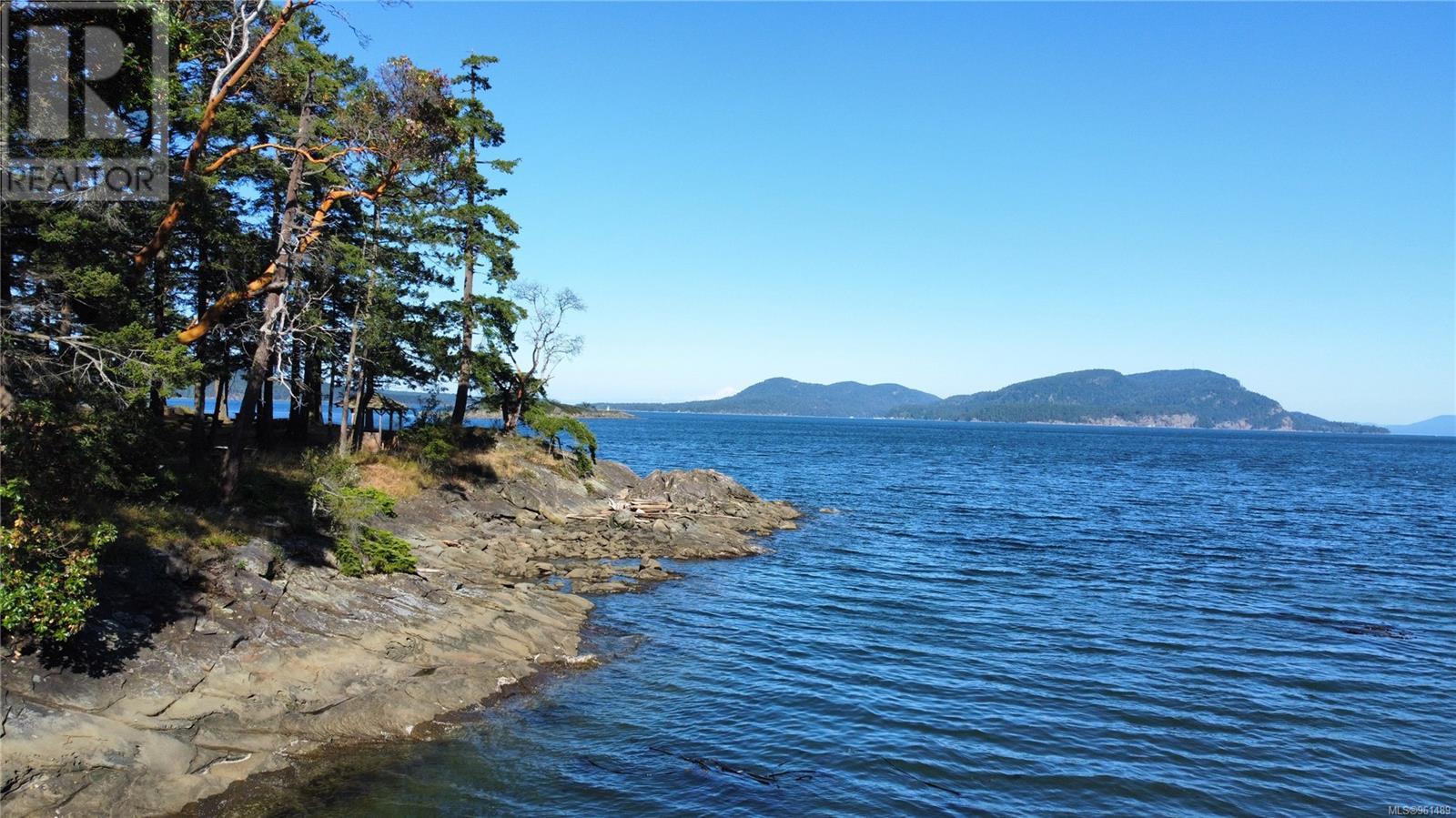  4312 Clam Bay Road, Pender Island