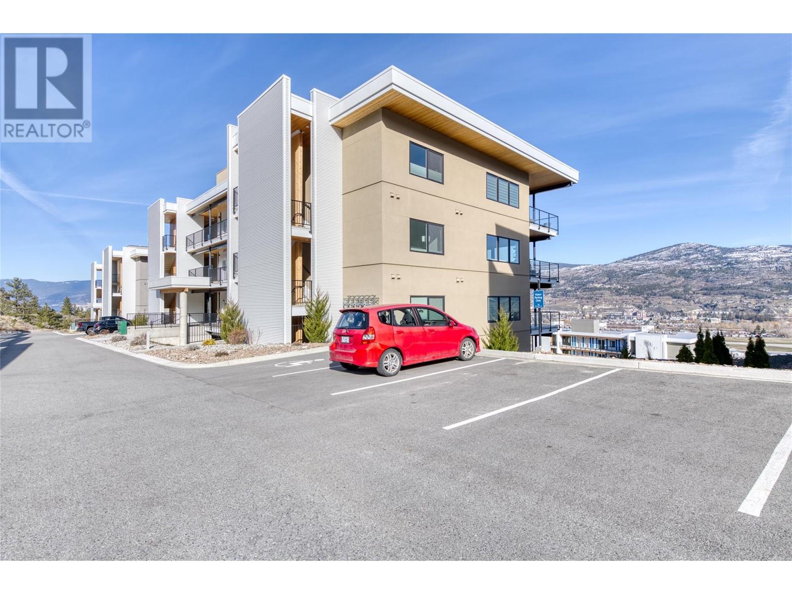 733 700 VISTA Park, Penticton