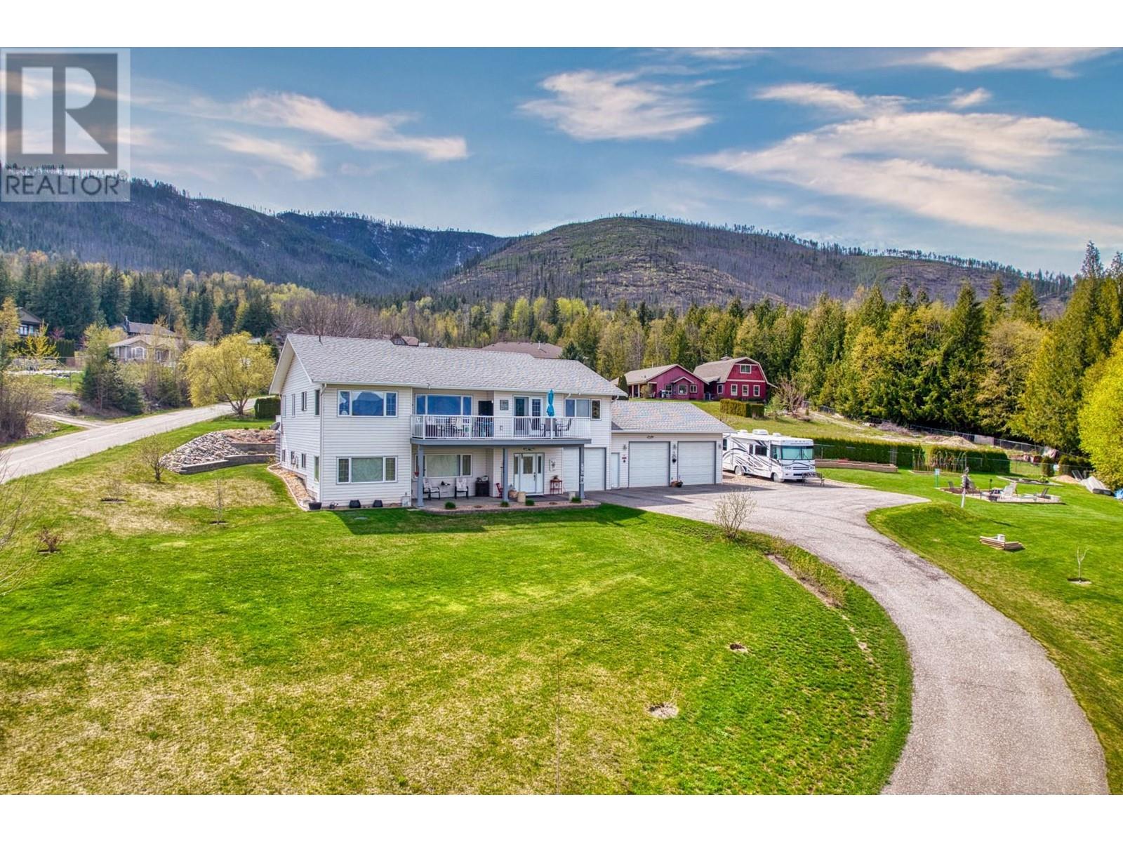  2190 Country Woods Road, Sorrento