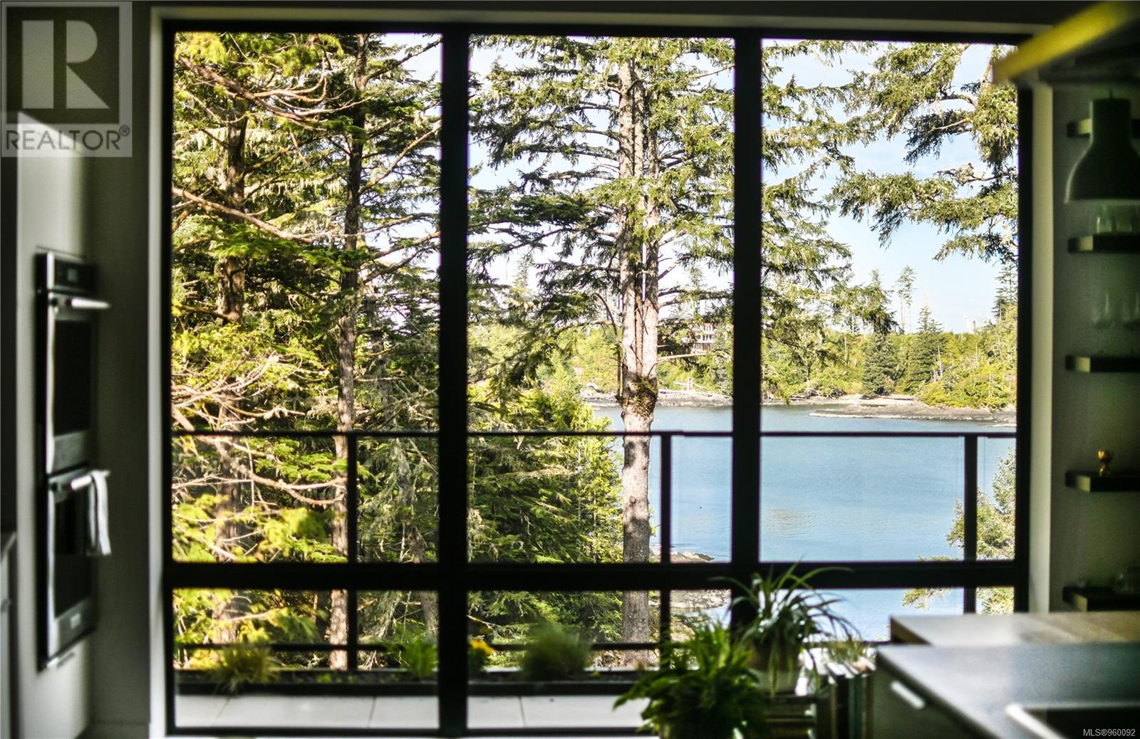 1118 Coral Way, Ucluelet
