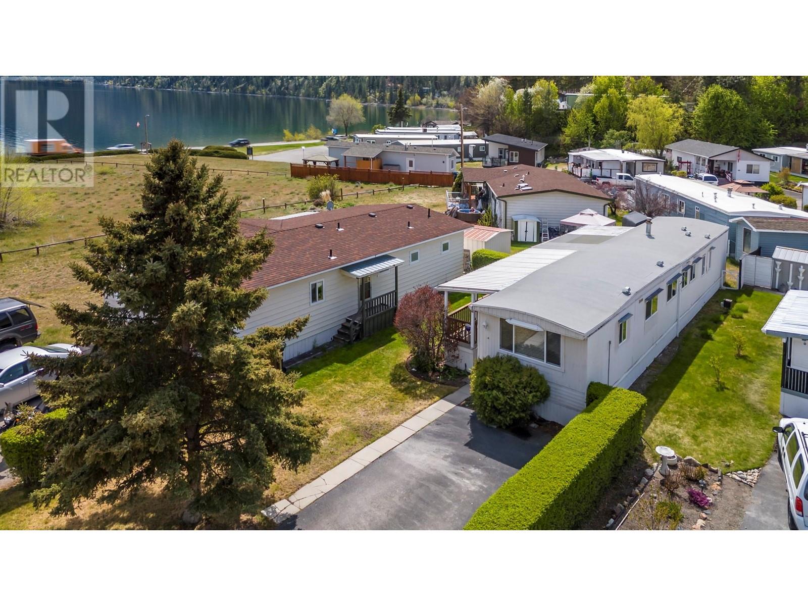 #8-6711 97 Highway South, Peachland