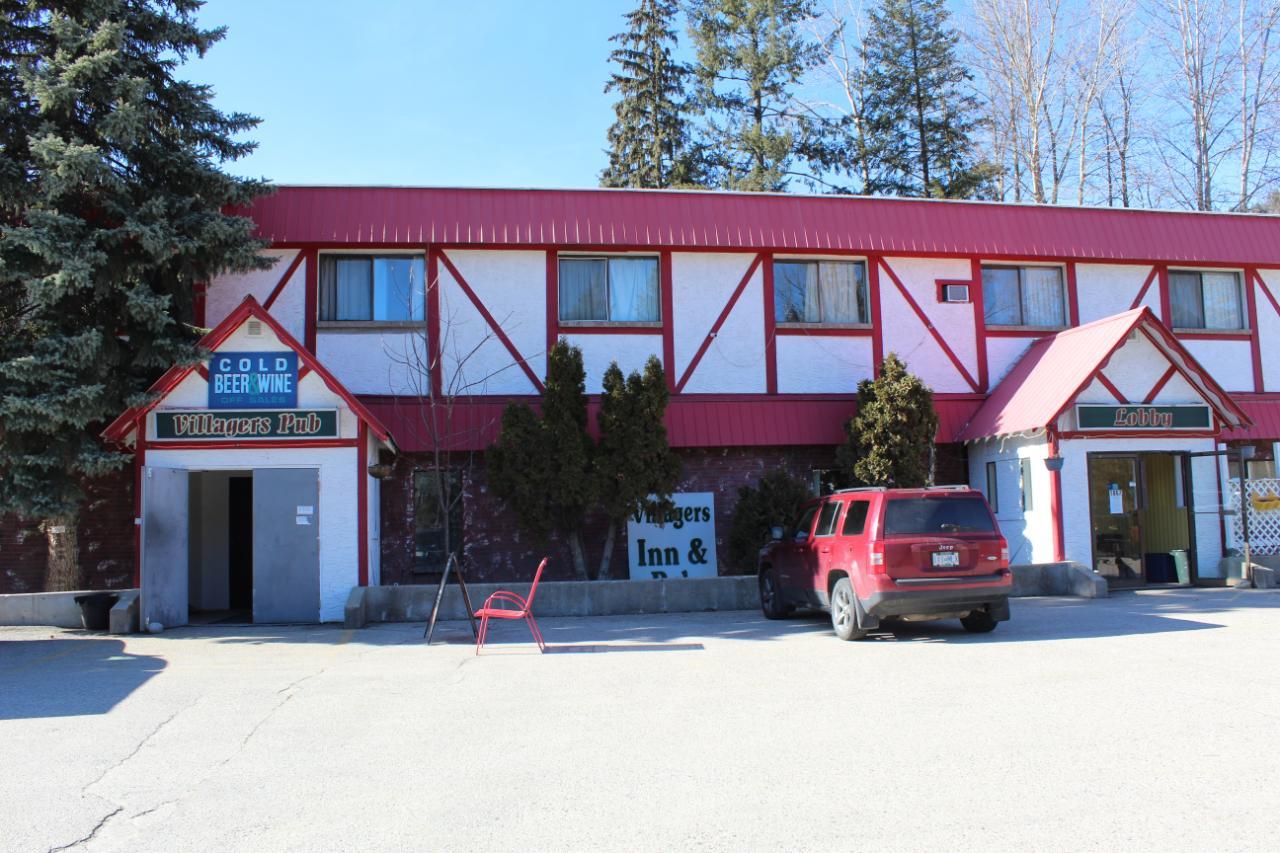 1867 Highway 3b, Village Of Fruitvale