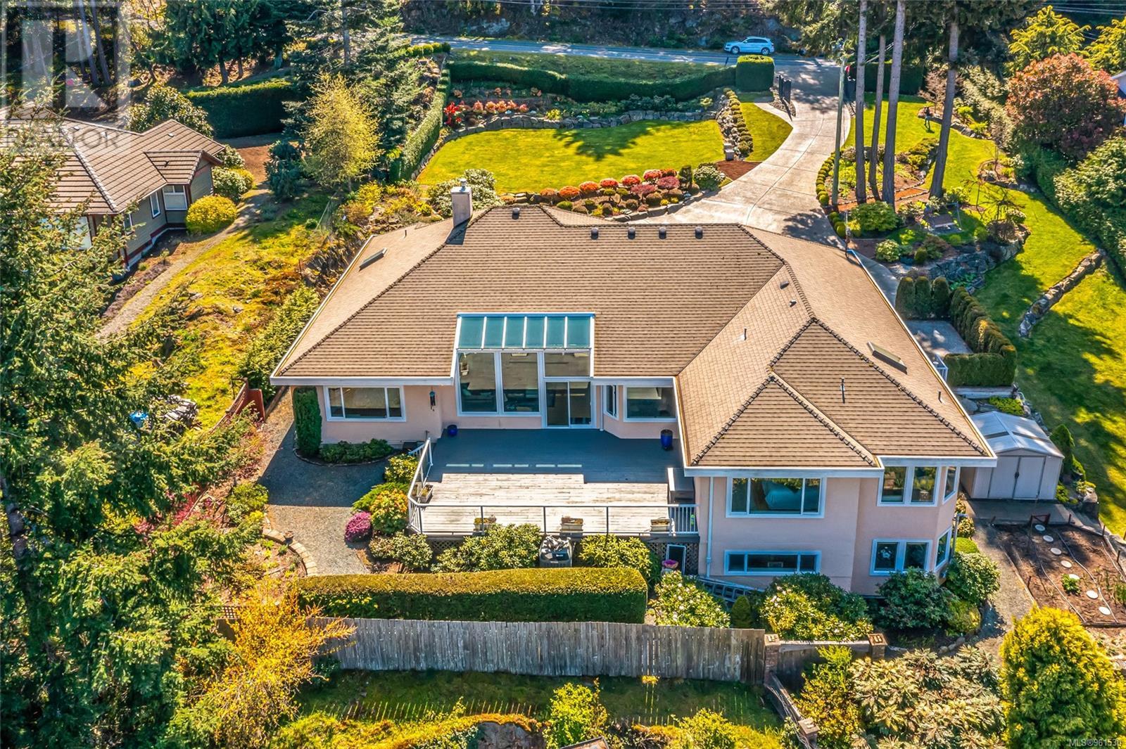 3285 Dolphin Dr, Nanoose Bay