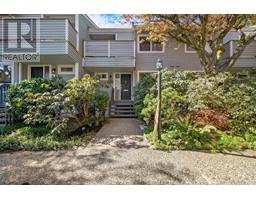 4605 HOSKINS ROAD, North Vancouver