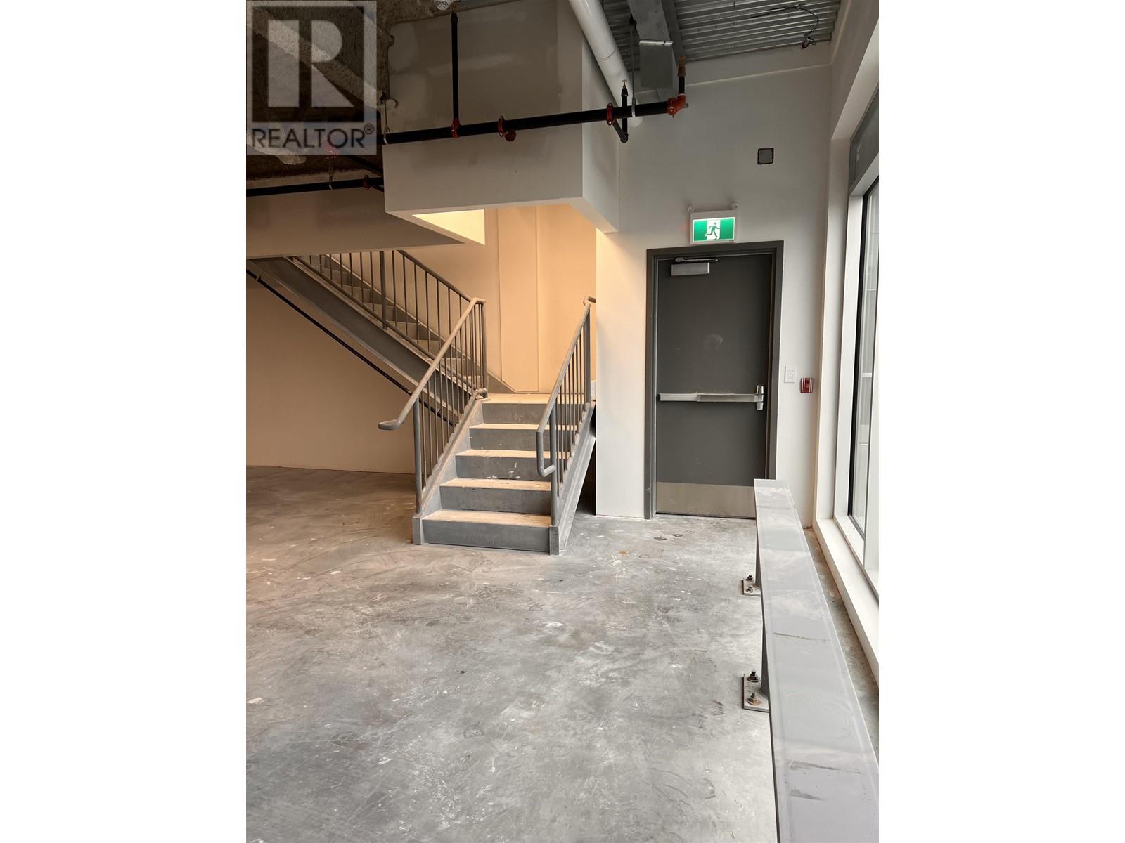 A306 4899 VANGUARD ROAD, Richmond