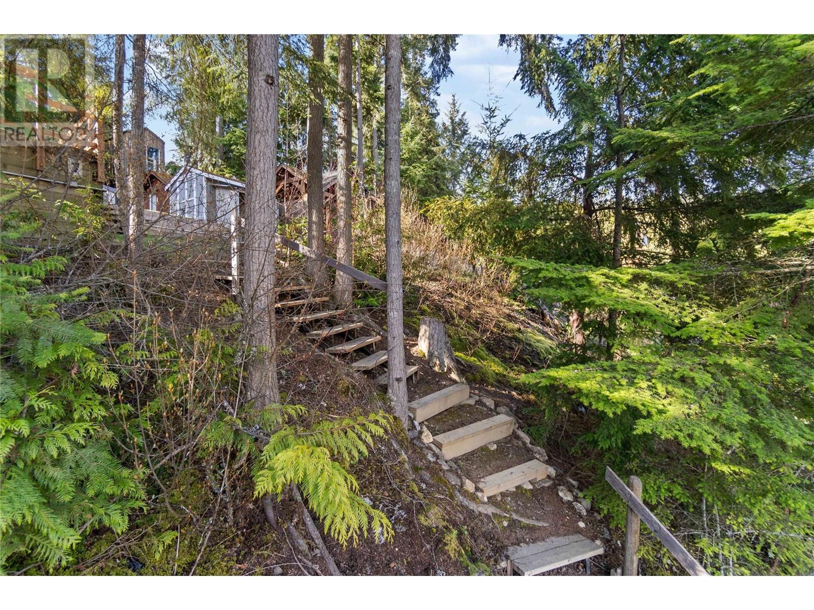  6300 Armstrong Road, Eagle Bay