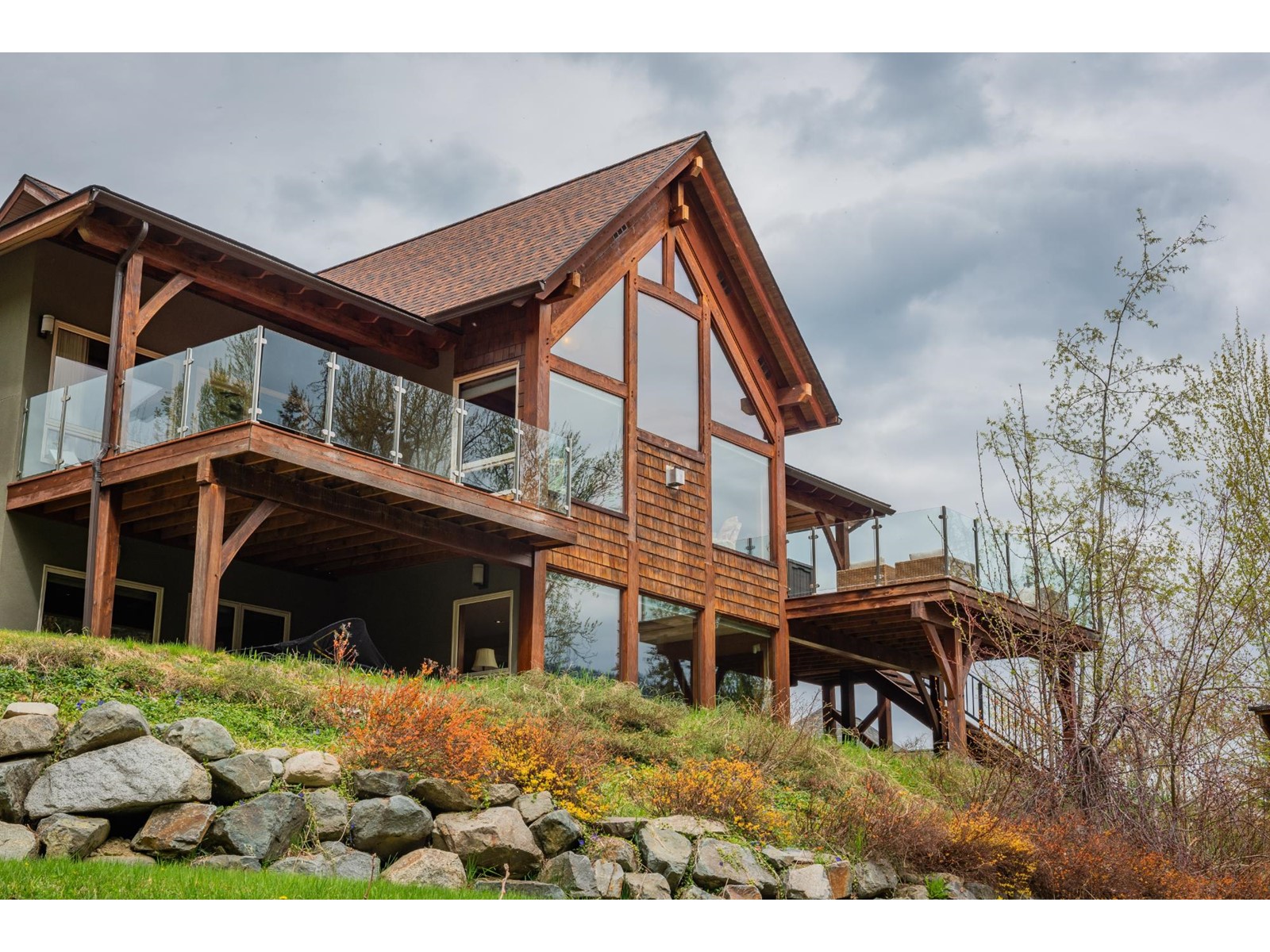 817 WHITE TAIL DRIVE, Rossland