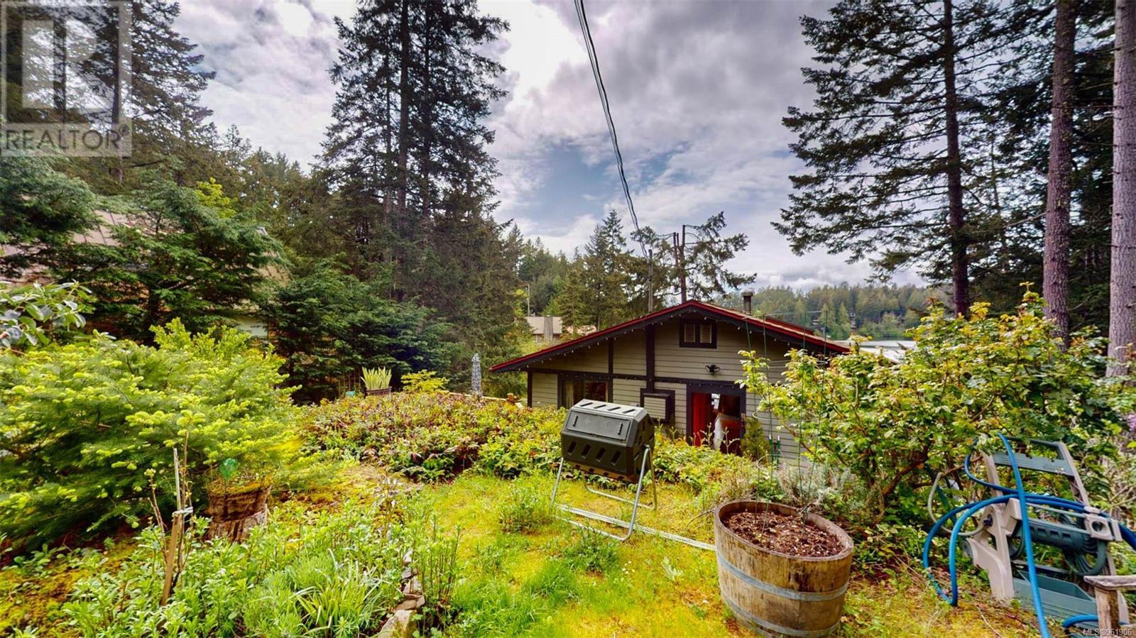 36137 Galleon Way, Pender Island