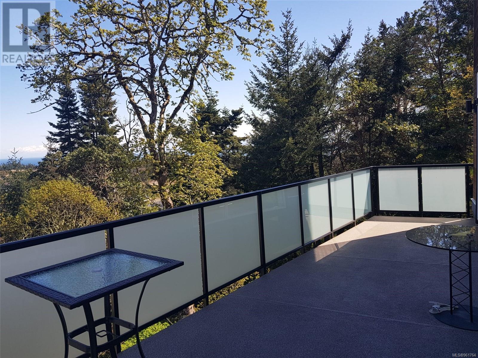  687 Leeview Lane, Colwood