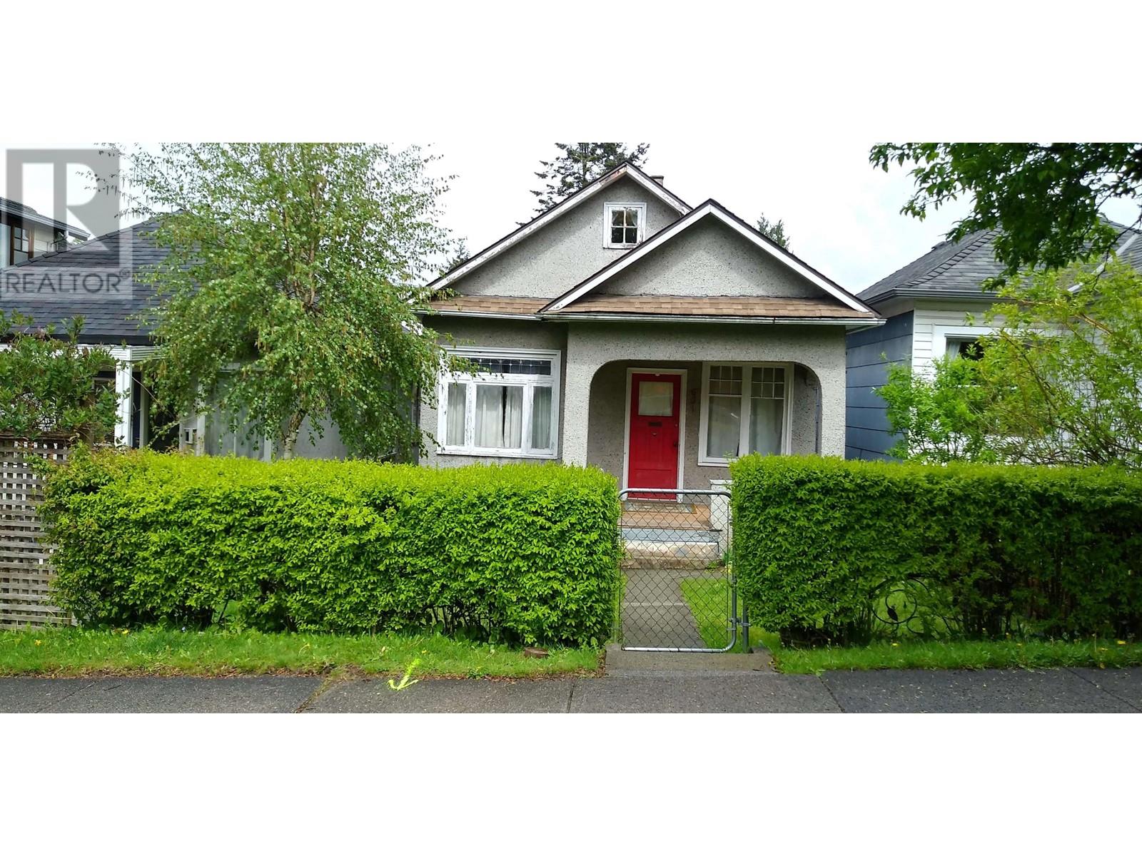 6 Bedroom Residential Home For Sale | 631 E 21st Avenue | Vancouver | V5V1R8