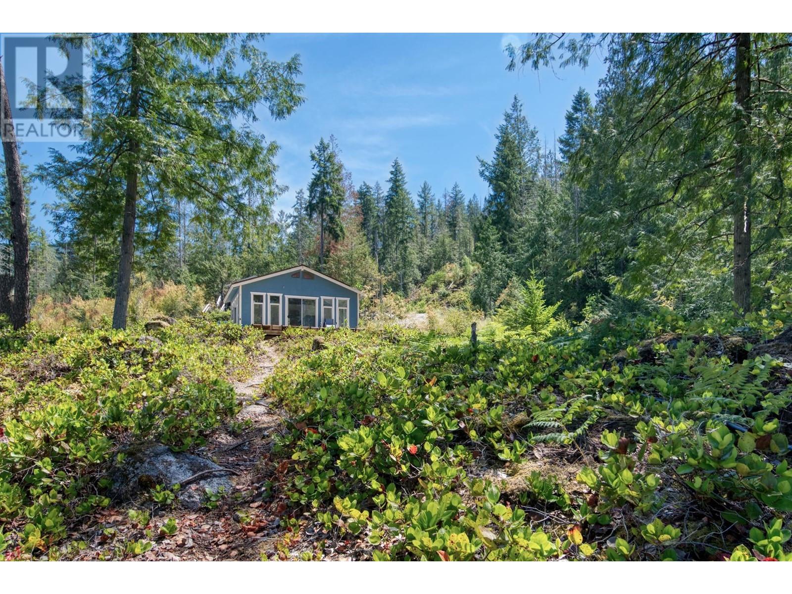 8625 SAKINAW CREEK ROAD, Pender Harbour