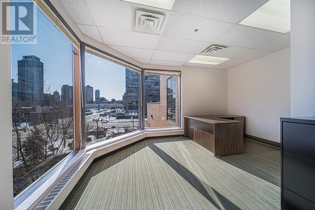 Office for Sale in    Avenue SW Downtown West End Calgary 