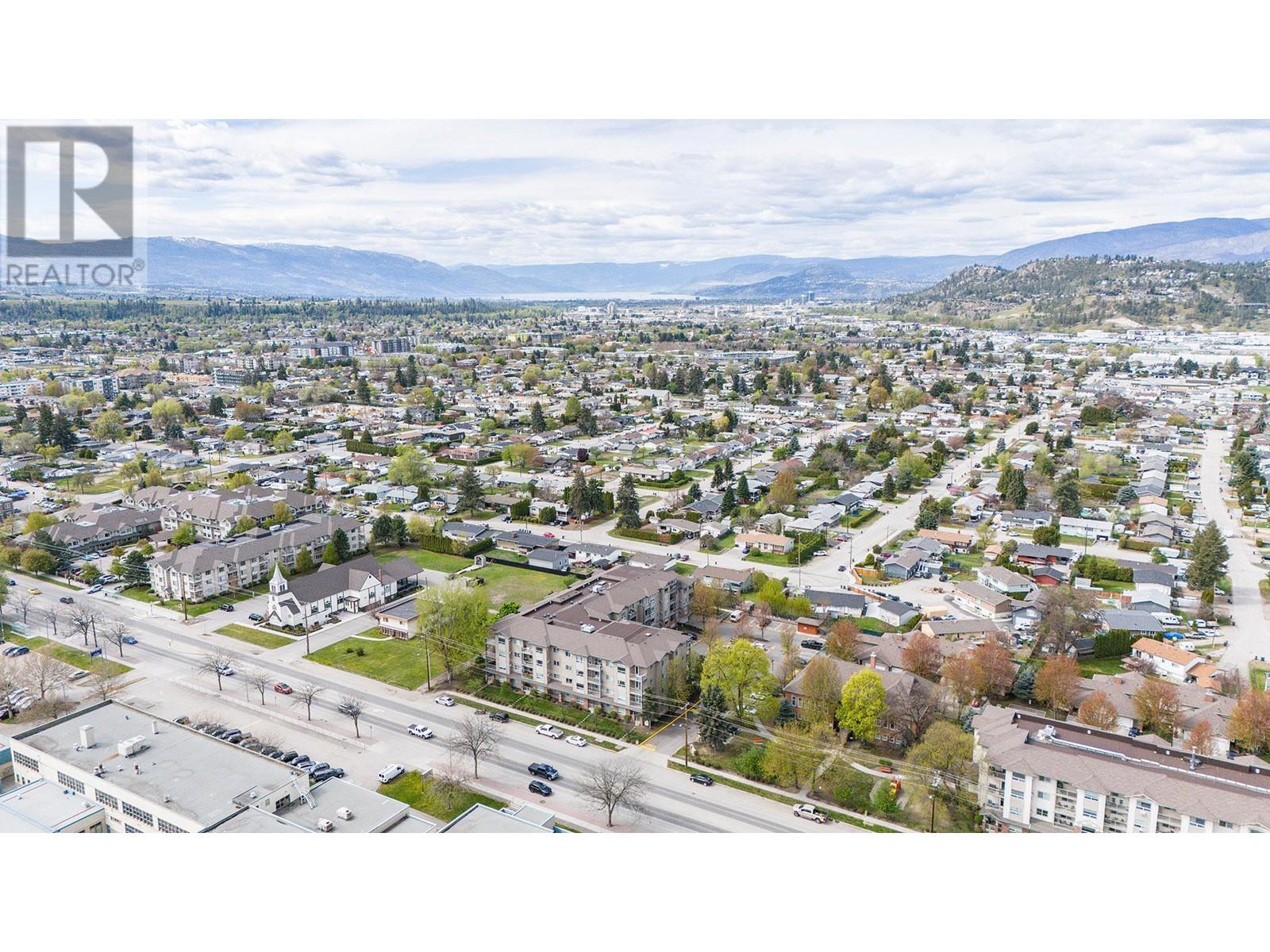 307 770 Rutland Road North, Kelowna