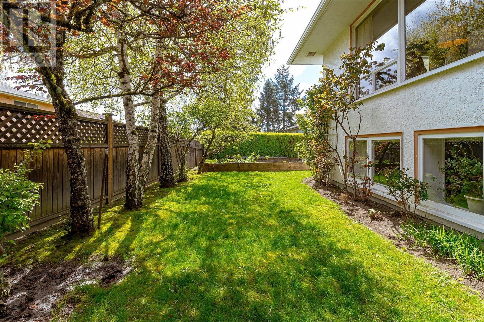  4345 Harder Road South, Saanich