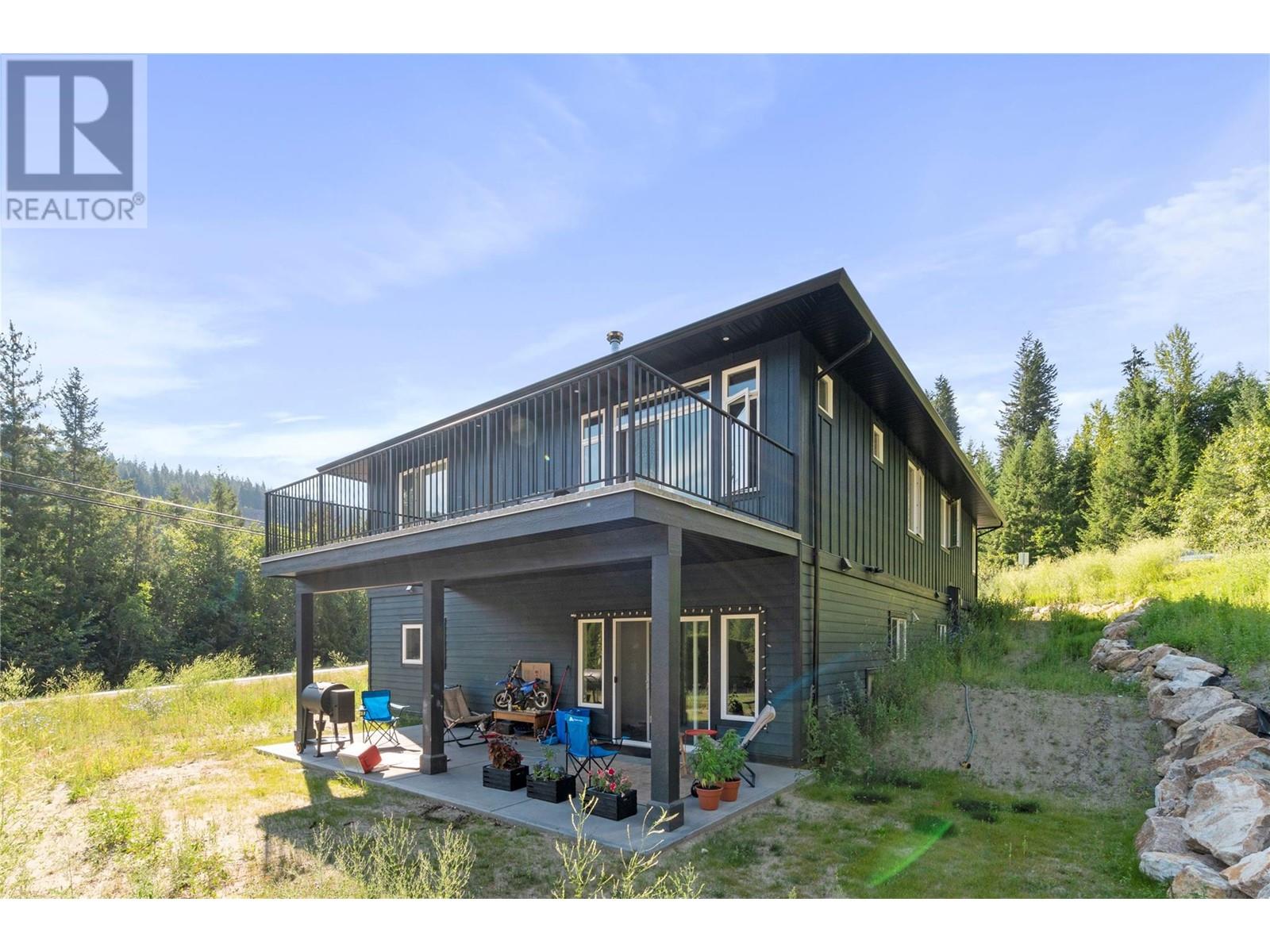  2819 Mountview Drive, Blind Bay