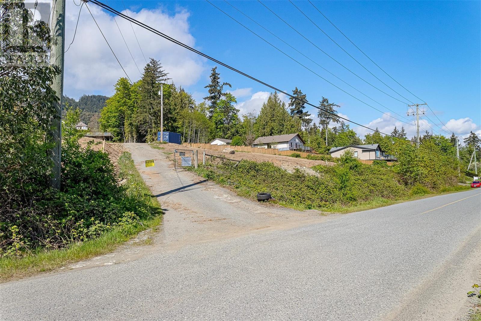 350 Morgan Rd, Ladysmith