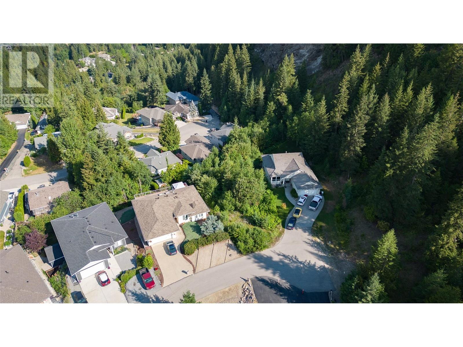 40 2592 Alpen Paradies Road, Blind Bay