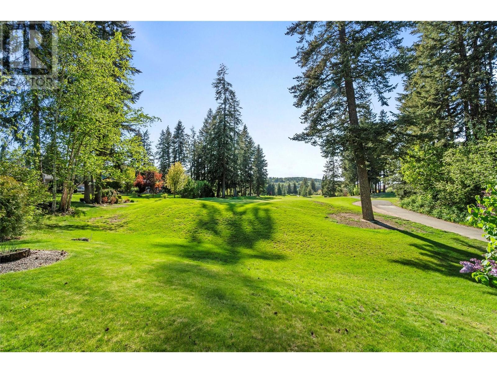  2632 Golf Course Drive, Blind Bay