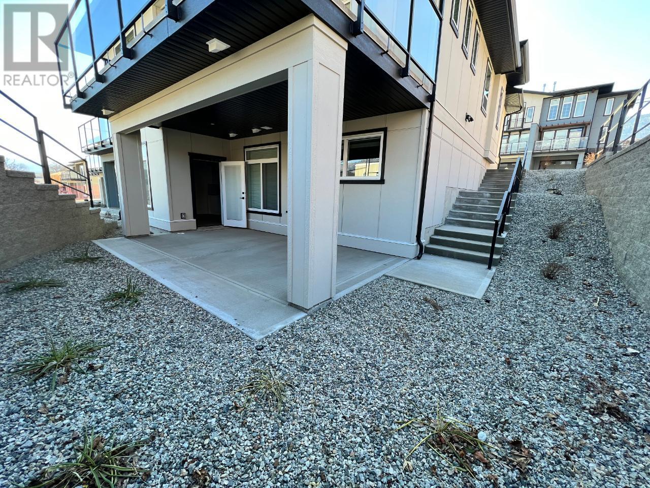 23 8000 VEDETTE Drive, Osoyoos