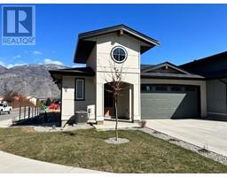 23 8000 VEDETTE Drive, Osoyoos