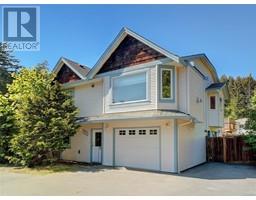 2883 Young Pl, Langford