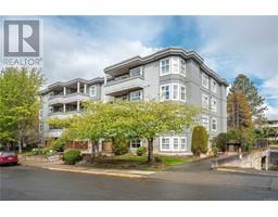 304 1580 Christmas Ave, Saanich
