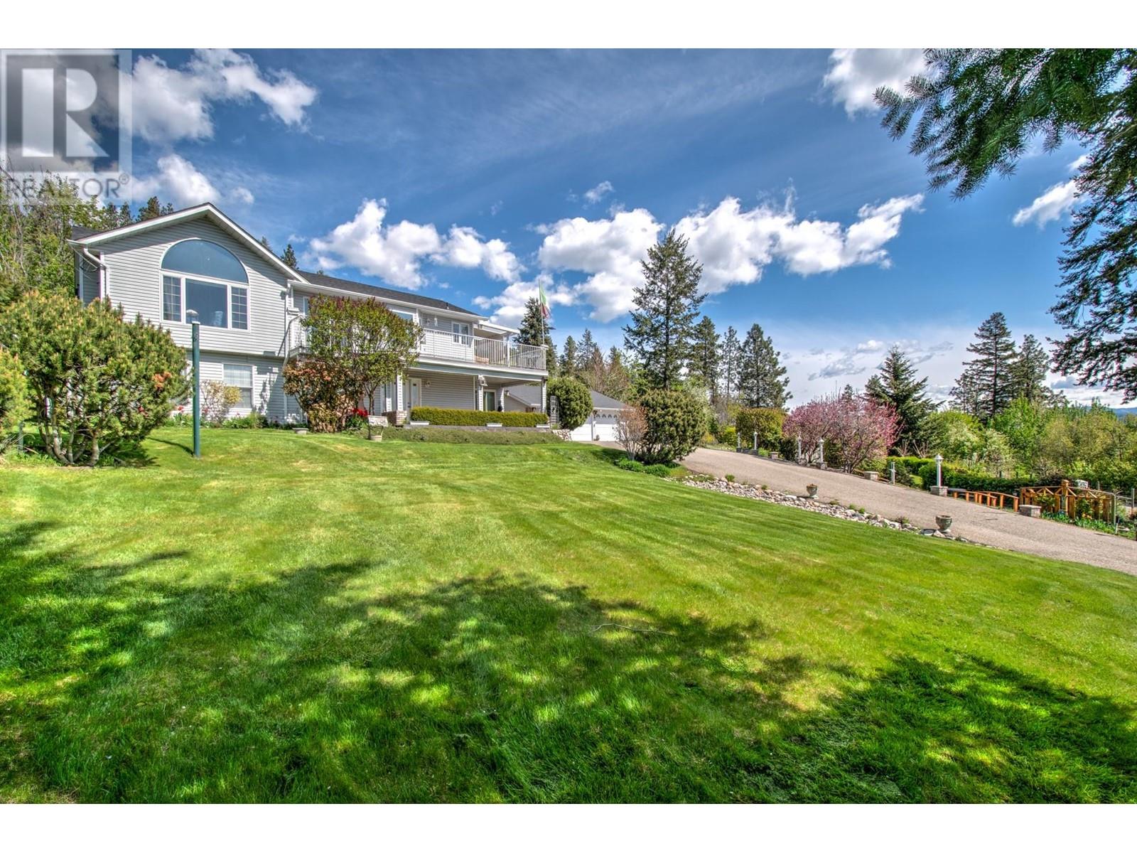  430 Galway Place, Vernon