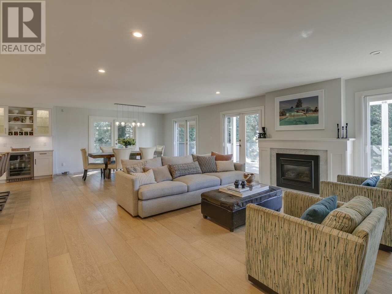 1350 Queens Avenue, West Vancouver