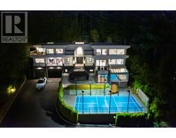 4556 WOODGREEN DRIVE, West Vancouver