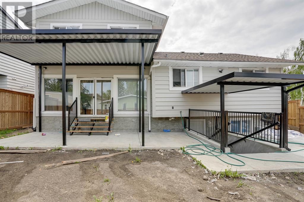 Single Family House for Sale in  Whiteram Court NE Whitehorn Calgary 