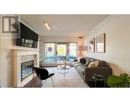 206 128 W 8TH STREET, North Vancouver