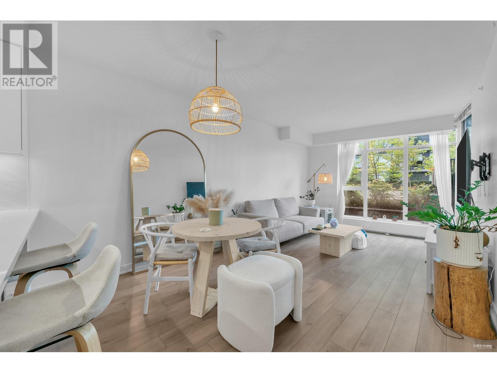 103 8940 University Crescent, Burnaby