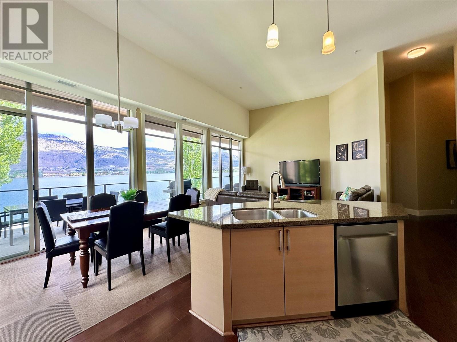 5003 Oleander Drive Unit# 301, Osoyoos