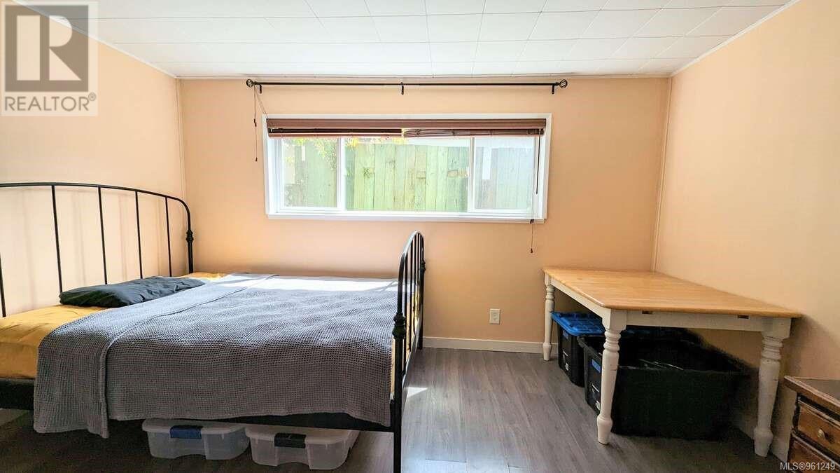 1911 19th Ave, Campbell River real estate listing 961249