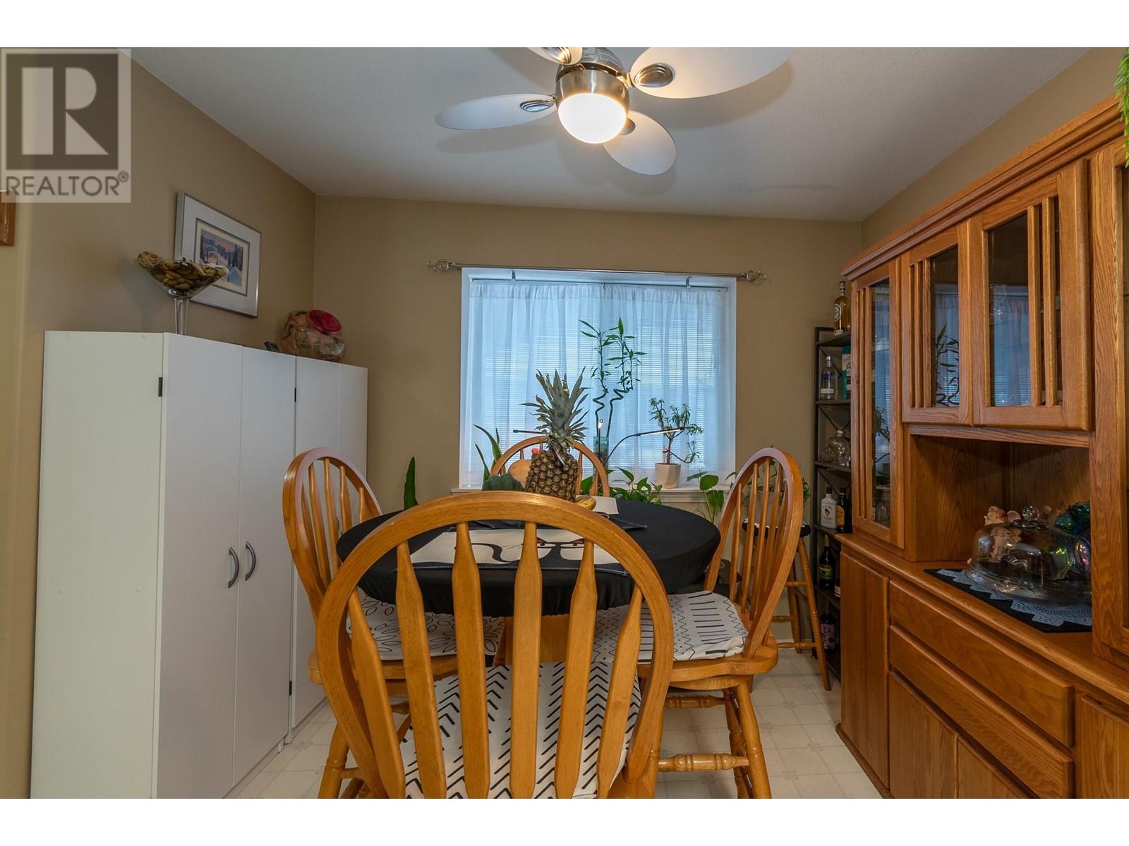 28 219 Temple Street, Sicamous