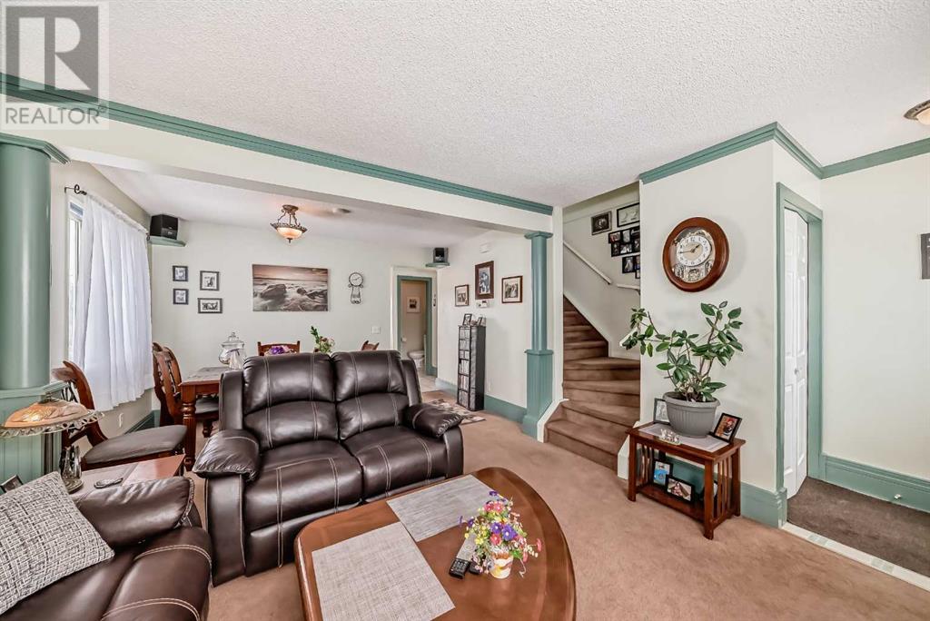 Single Family House for Sale in  Taradale Drive NE Taradale Calgary 