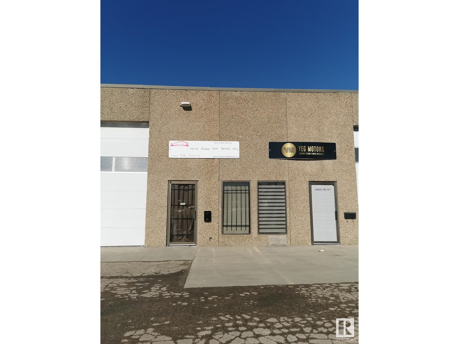 Commercial For Sale | 4267 95 St Nw Nw | Edmonton | T6E5R6