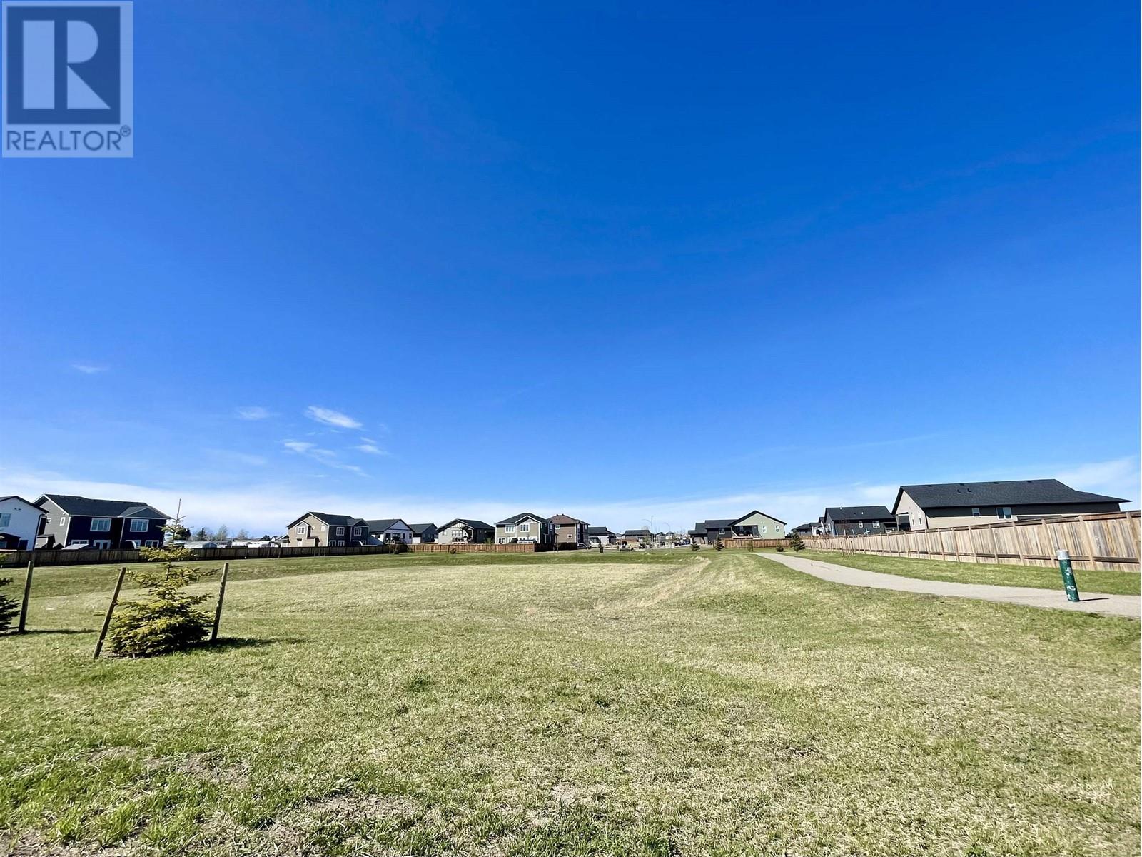Photo 12 of 8103 79 A Street, Fort St John BC