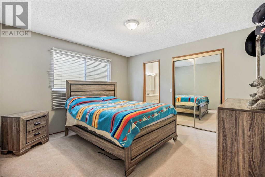 Single Family House Bungalow for Sale in  Silver Ridge Drive NW Silver Springs Calgary 