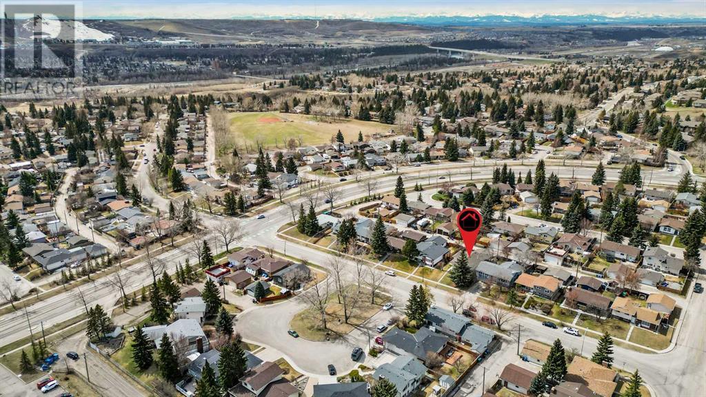 Single Family House Bungalow for Sale in  Silver Ridge Drive NW Silver Springs Calgary 