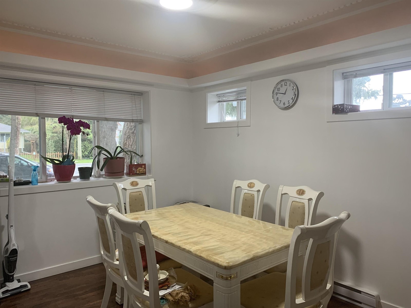 Photo 2 of 13697 Grosvenor Road, Surrey BC