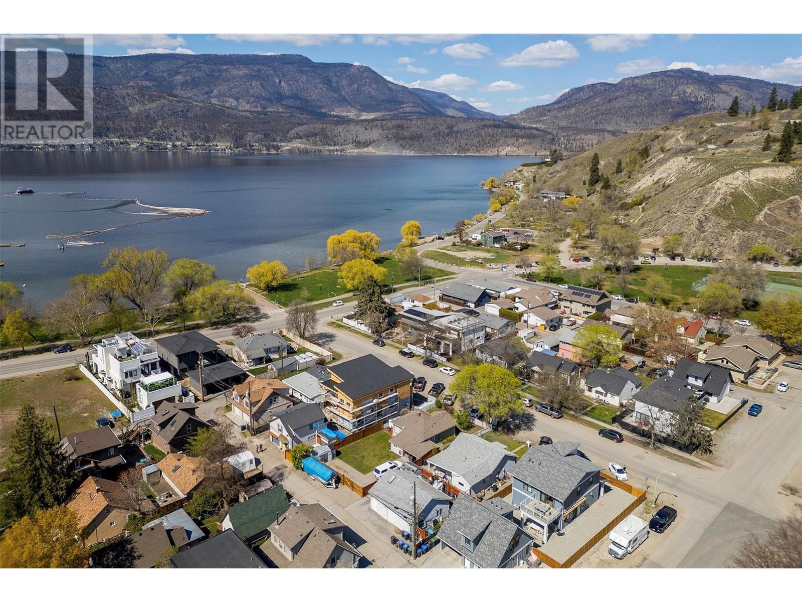 Photo 36 of 559 Cambridge Avenue, Kelowna BC