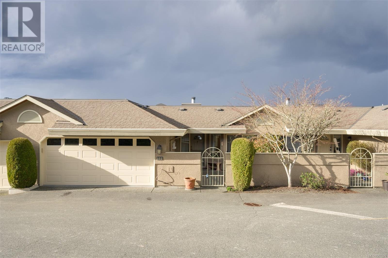 404 6880 Wallace Dr, Central Saanich