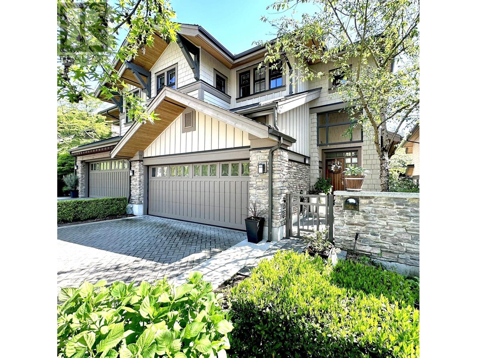 6 555 RAVEN WOODS DRIVE, North Vancouver