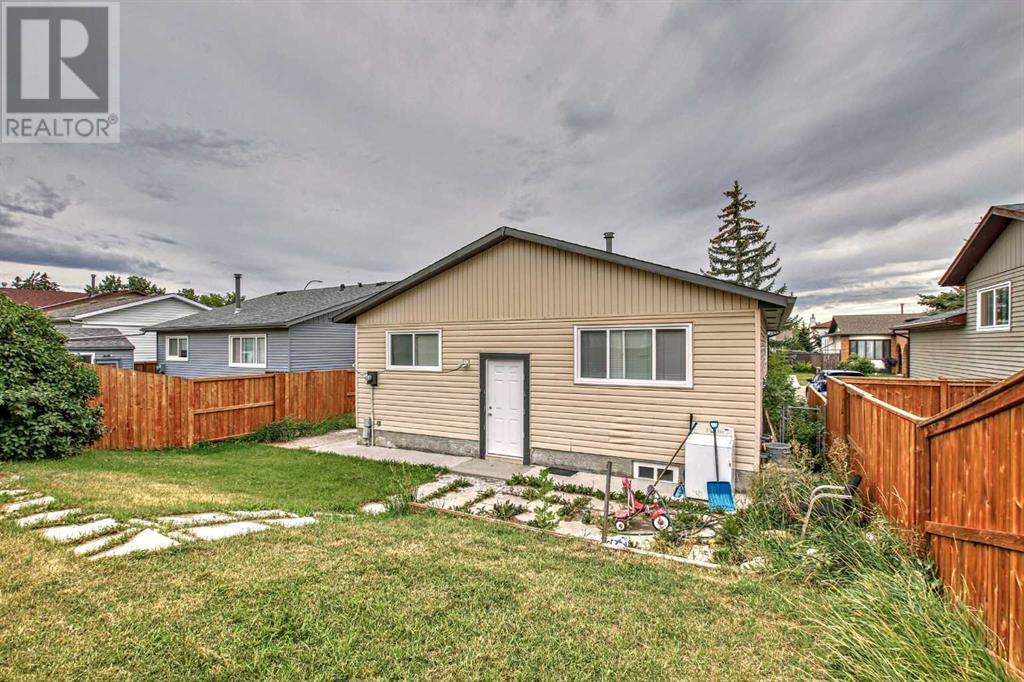 Single Family House Bungalow for Sale in  Whiteram Close NE Whitehorn Calgary 