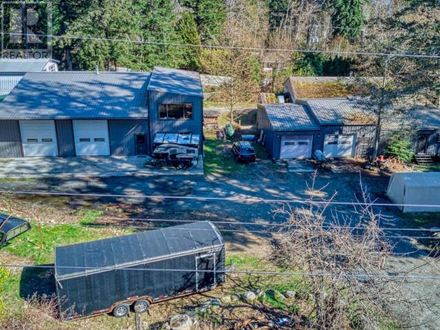 2060 BLACK POINT ROAD, Powell River